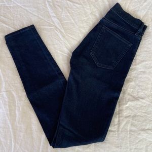 Gap True Resolution Skinny Jean || 24R